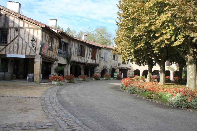 Domaine Estrade in town of Fourcès