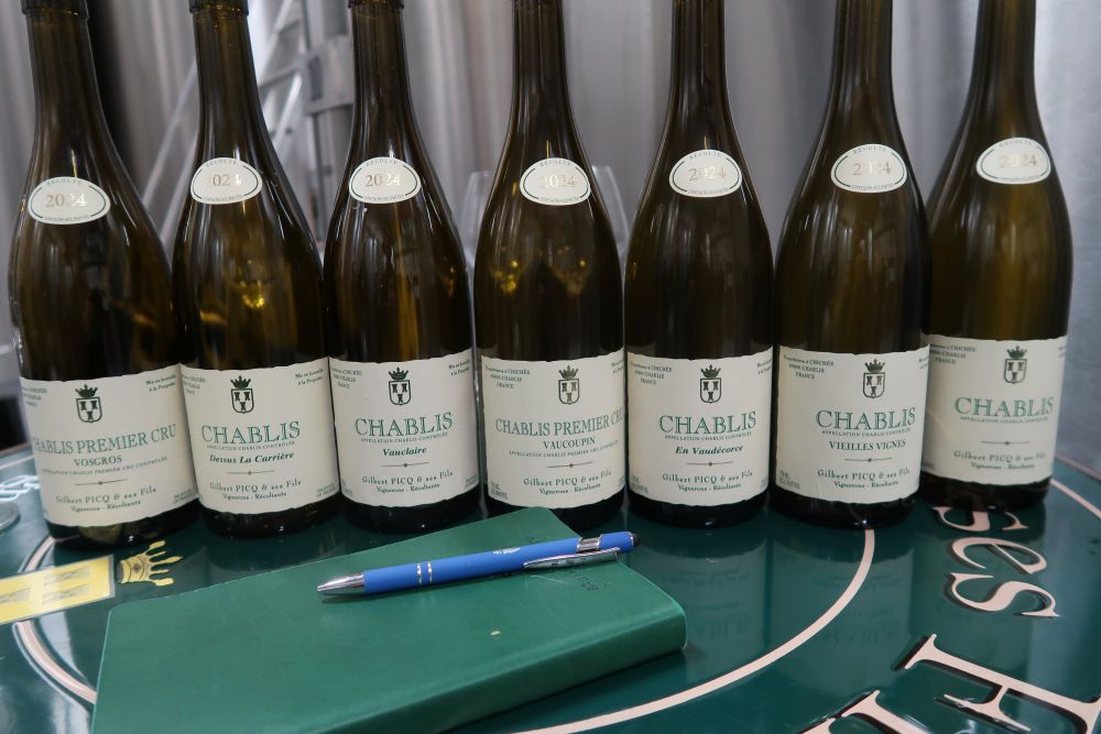 Gilbert Picq et ses Fils bottles width=
